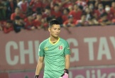 Thủ môn tuyển Việt Nam mất trí nhớ tạm thời sau va chạm kinh hoàng