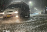 Bắc Bộ mưa lớn trong ngày cuối tuần, cảnh báo lốc sét và gió giật mạnh