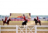 Vinhomes Royal Island ra mắt Học viện cưỡi ngựa và Phố đi bộ Công viên Vũ Yên
