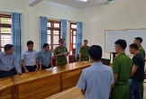 Bắt tạm giam nguyên hiệu trưởng 1 trường ở miền núi Nghệ An