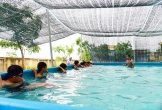 Nhà trường phối hợp địa phương mở lớp âm nhạc, học bơi ngày hè