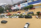 Ô tô ngập nước la liệt ở vùng bão lũ, các hãng bảo hiểm chi trả ra sao?