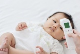 Bác sĩ cảnh báo nguy hiểm của trào lưu không dùng thuốc hạ sốt