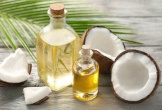 Bí quyết làm dầu gội dừa tại nhà giúp tóc mềm mượt, giảm gãy rụng