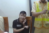 Tài xế đứng không vững, vi phạm nồng độ cồn gấp 3 lần mức kịch khung