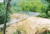 Học sinh lớp 3 bị trượt chân vào cống nước bên đường tử vong