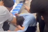 Công an vào cuộc vụ người đàn ông bị đánh trên tàu Metro số 1