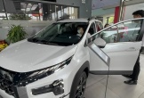 Nhiều mẫu xe 7 chỗ có giá ngang xe 4 chỗ