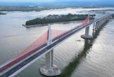 Cầu vượt cửa biển lớn nhất miền Trung đã xây xong, vì sao không thông xe?