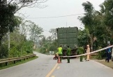 Tông vào đuôi xe đầu kéo, tài xế xe máy tử vong thương tâm