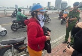 N/a/m th/a/nh n/iê/n n/h/ả/y c/ầ/u sông Hàn, nhiều người không kịp trở tay