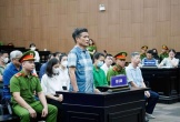 Cựu tổng cục trưởng khai 'mở túi hoa quả thấy 500 triệu gọi điện xin trả lại nhưng không được'
