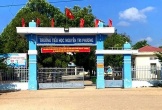 Gia Lai chỉ đạo nóng vụ thầy giáo dâm ô nhiều nữ sinh, hiệu trưởng 'gởi nhầm' ảnh phụ nữ nhạy cảm