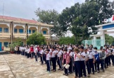 Hàng loạt giáo viên hợp đồng ở Bình Thuận bất ngờ bị hạ bậc lương: UBND Huyện nói gì?