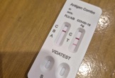 Biến chủng Omicron XEC có tốc độ lây lan nhanh, khi mắc người dân cần làm gì?