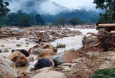 Xã Hạnh Dịch, Quế Phong, Nghệ An tan hoang sau lũ quét