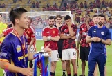 Hình ảnh gây sốt của Duy Mạnh trước dàn sao MU