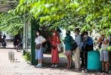 Nắng nóng khắp miền Bắc và Trung Bộ