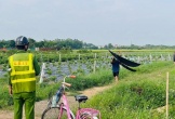Máy bay đang hạ cánh, phi công phát hiện 3 chiếc diều