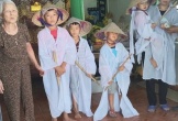 Xót xa 4 con thơ sống cơ cực, nay bố lại đột ngột qua đời