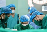 Bé gái 10 tuổi có hai tử cung, một quả thận