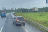 Nữ tài xế bị phạt 35 triệu đồng vì lùi xe trên cao tốc