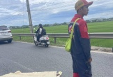 Đâm bạn gái trọng thương, người đàn ông lao vào xe tải tự vẫn