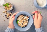 5 lý do không nên ăn yến mạch hàng ngày