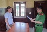 Bắt tạm giam đối tượng nổ súng bắn gia đình nhà vợ
