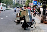 Hàng rong, ăn xin chèo kéo, Đà Nẵng tìm cách xử lý, kêu gọi du khách 'đừng cho tiền'