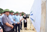 Phó Chủ tịch UBND tỉnh Hoàng Phú Hiền kiểm tra tiến độ thực hiện Dự án đường ven biển từ Nghi Sơn (Thanh Hóa) – Cửa Lò (Nghệ An) đoạn từ Km7 – Km76