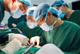 Cụ bà bị hoại tử hơn nửa vùng đầu do căn bệnh quen thuộc