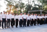 Đoàn công tác Văn phòng UBND tỉnh dâng hoa, dâng hương tưởng niệm các Anh hùng liệt sĩ tại Nghĩa trang Liệt sĩ Quốc gia Trường Sơn