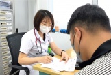 Nam thanh niên 'nuôi' sán dây dài 3 mét vì mê ăn loại rau quen thuộc