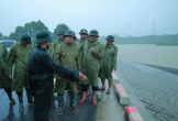 Phó Thủ tướng Trần Hồng Hà kiểm tra công tác phòng, chống bão số 3 tại các điểm xung yếu ở Thanh Hóa