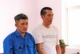 Hai anh em họ dùng lửa đốt chết người nghi trộm điện thoại