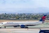 Mỹ: Máy bay của Delta Airlines hạ cánh khẩn cấp do cháy động cơ