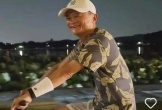 Tỷ phú Jack Ma đạp xe dạo phố đêm, “bóc” giá xe mà choáng