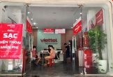 Viettel cộng tài khoản cho 31.000 người dân bị cô lập do lũ lụt tại Nghệ An để duy trì liên lạc trong lúc khẩn cấp