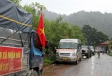 Vượt hàng trăm cây số trong mưa lũ để cứu trợ đồng bào Nghệ An