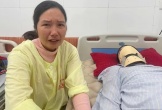 Xót xa cảnh vợ ôm theo con nhỏ đến bệnh viện chăm chồng bị tai nạn liệt toàn thân