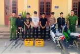 Bắt nhóm thanh thiếu niên gây rối trật tự công cộng, ném vỏ chai bia vào nhà người dân