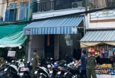 Nghi án chồng dùng dao đâm chết vợ rồi tự sát