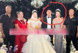 Xuất hiện tại đám cưới con trai, mẹ chú rể diện chiếc váy khiến ai nấy ngán ngẩm