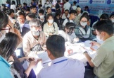 Điểm chuẩn nhiều ngành cao chót vót, vì sao?