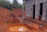 Cháu bé 6 tuổi rơi xuống hố nước cạnh nhà bị đuối nước tử vong ở Quảng Trị