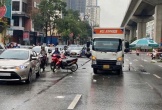 Va chạm với xe tải, 2 người đi xe máy thương vong