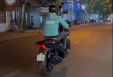Cho bạn mượn SH chạy bốc đầu, thanh niên bị tịch thu luôn xe
