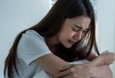 Nghi ngờ osin lấy cắp tiền, tôi lắp camera bắt quả tang, không ngờ thấy một kẻ trộm cao cấp hơn