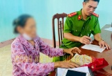 Cụ bà 72 tuổi mang 120 triệu đồng đến công an xã nhờ chuyển cho 